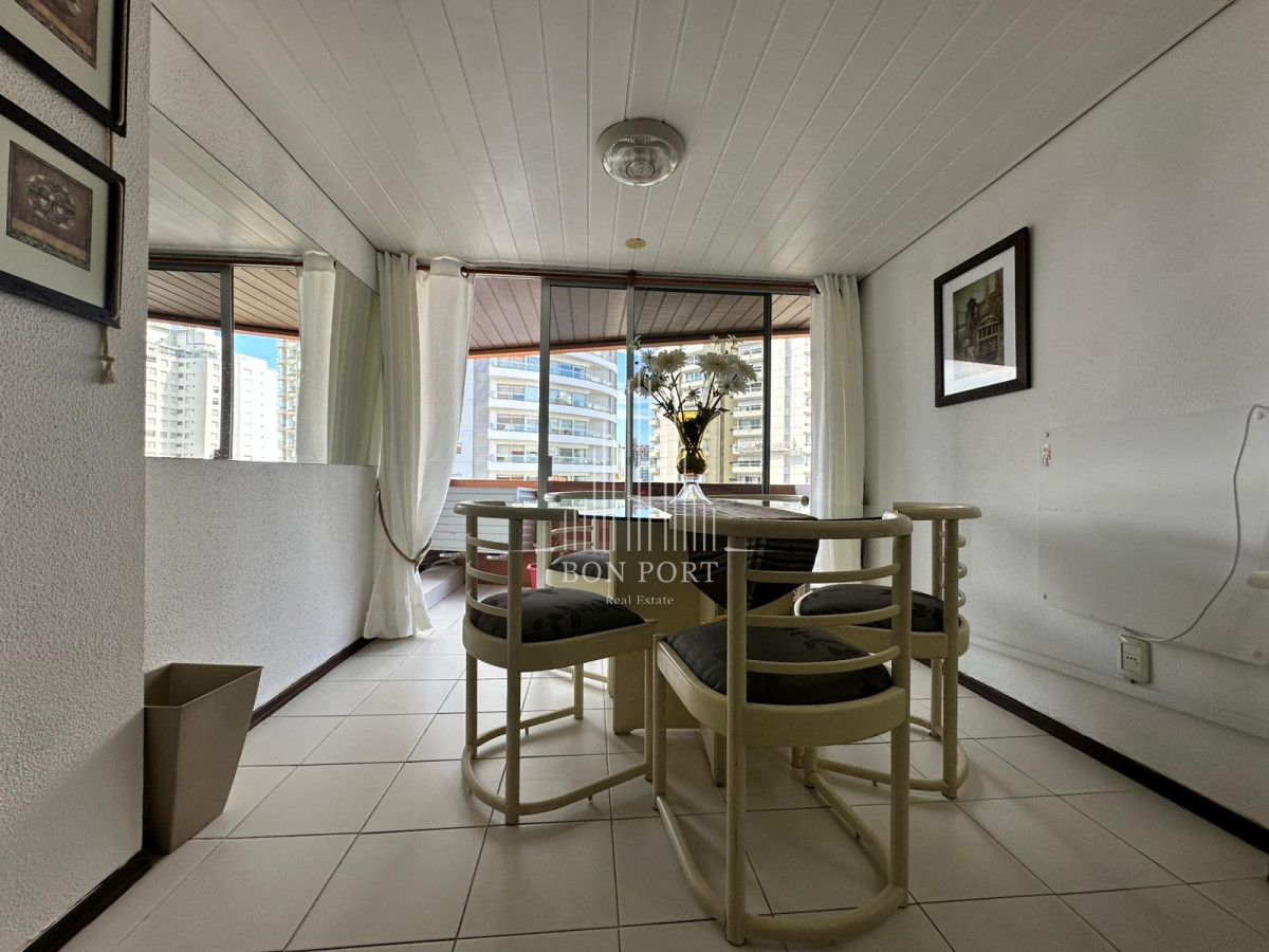 Apartamento ID.179 - Venta de apartamento de dos dormitorios en Punta del Este