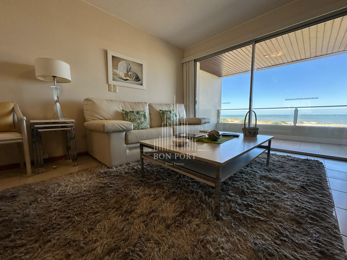 Apartamento ID.182 - Apartamento venta alquiler, de 2 dormitorios  en Punta del Este