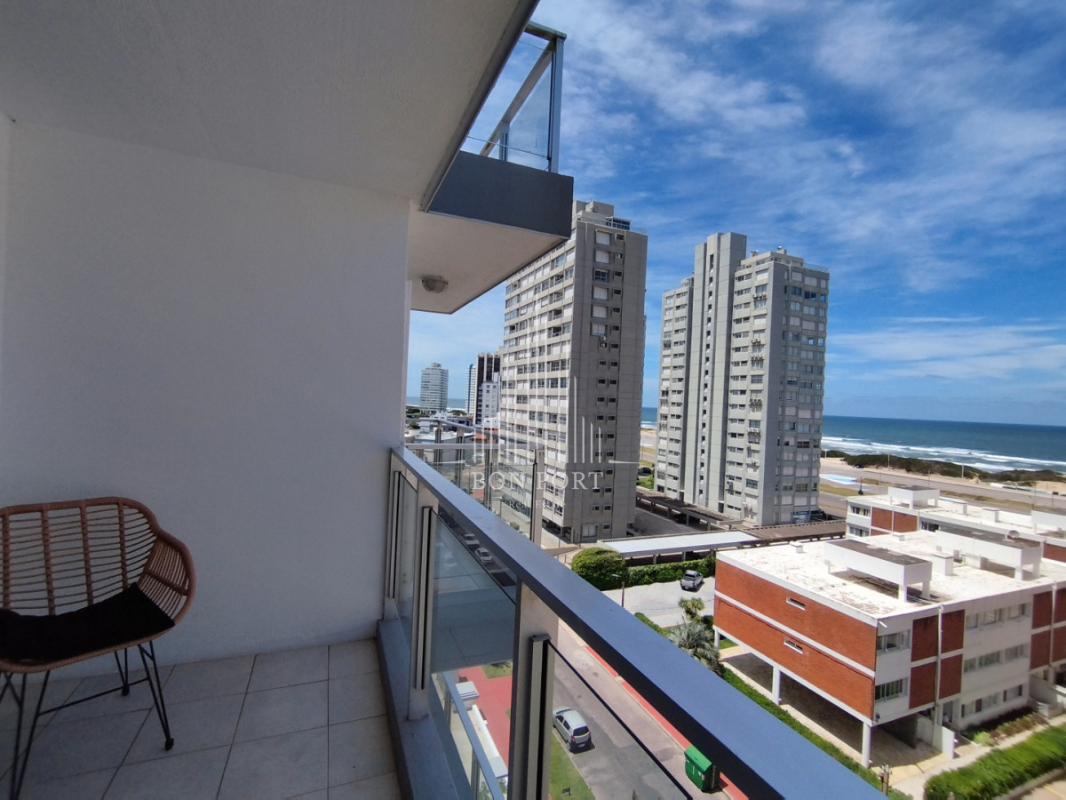 Apartamento ID.192 - Alquiler de Apartamento de dos dormitorios en Playa Brava