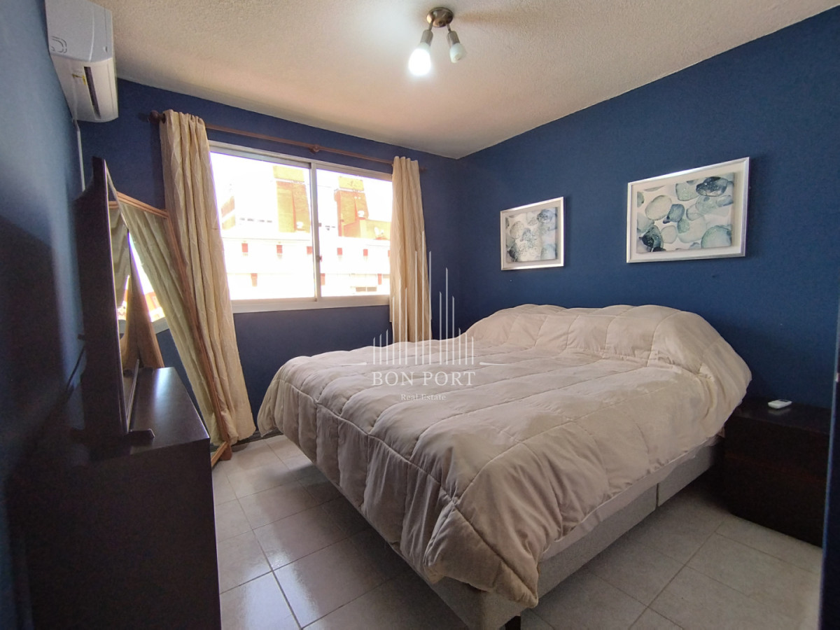 Apartamento ID.192 - Alquiler de Apartamento de dos dormitorios en Playa Brava