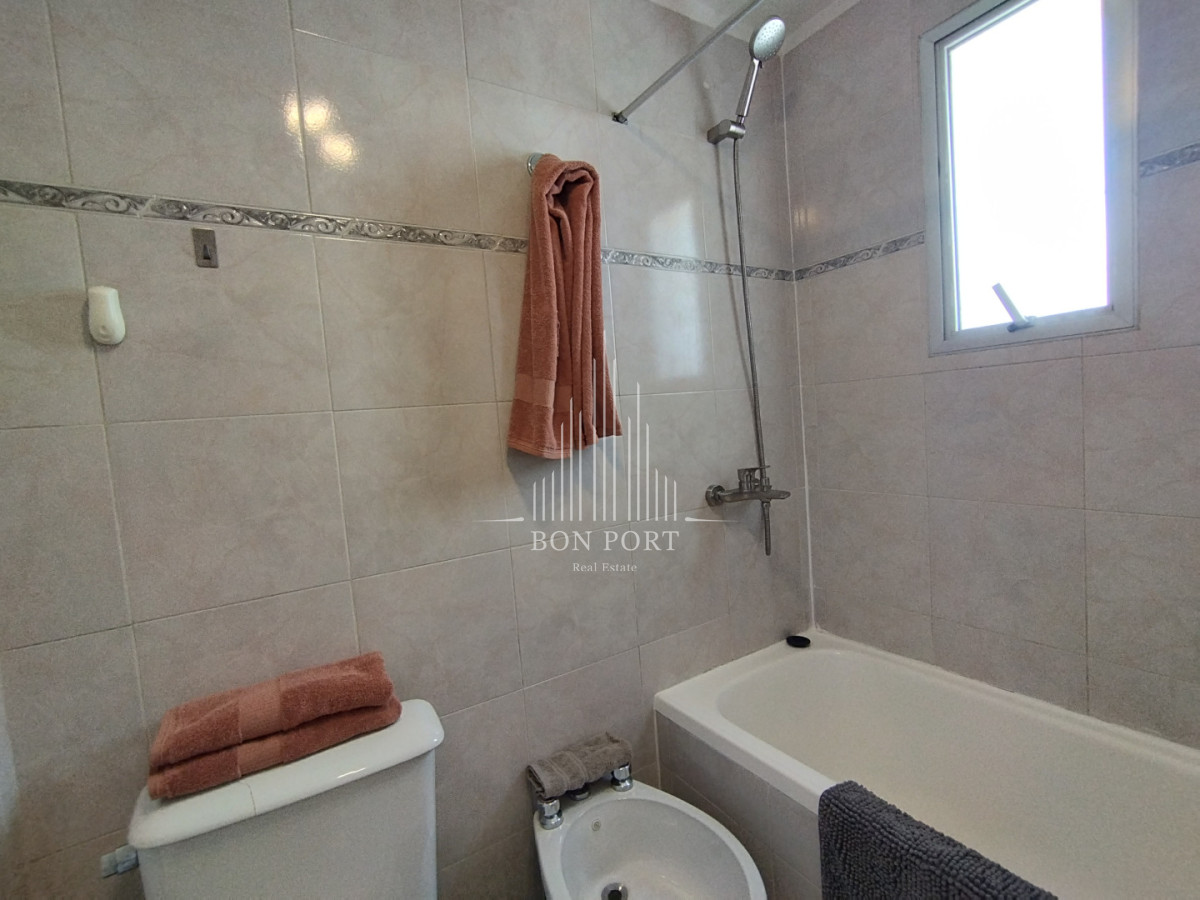 Apartamento ID.192 - Alquiler de Apartamento de dos dormitorios en Playa Brava