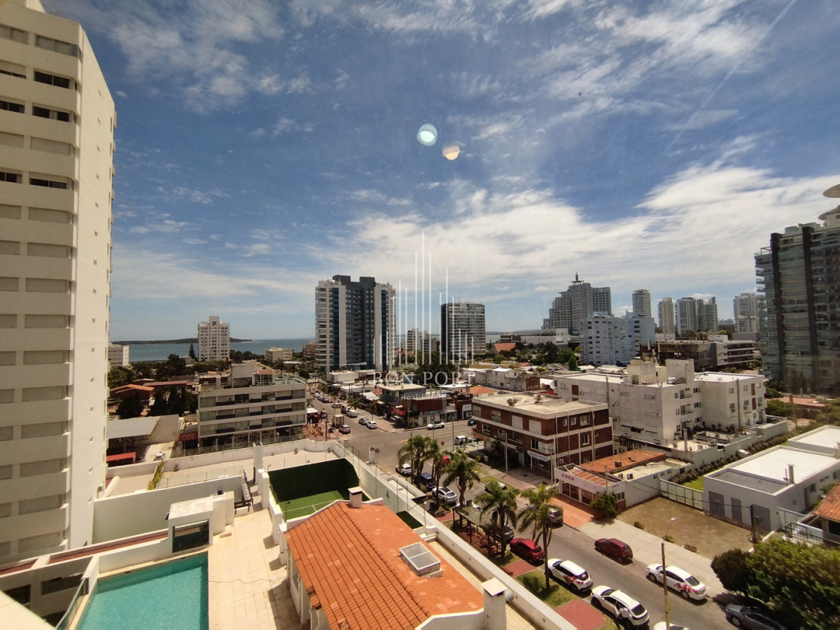 Apartamento ID.192 - Alquiler de Apartamento de dos dormitorios en Playa Brava