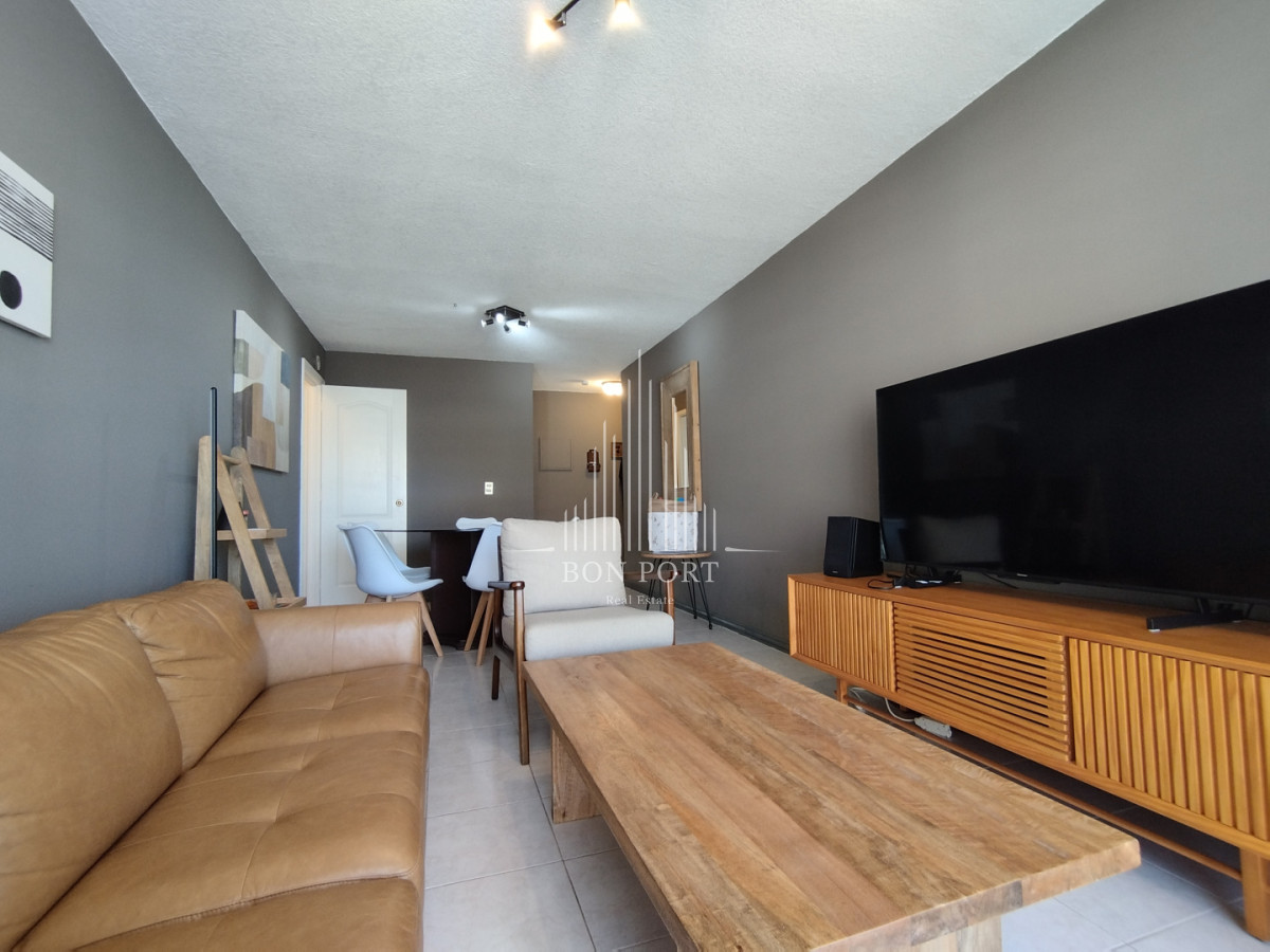Apartamento ID.192 - Alquiler de Apartamento de dos dormitorios en Playa Brava