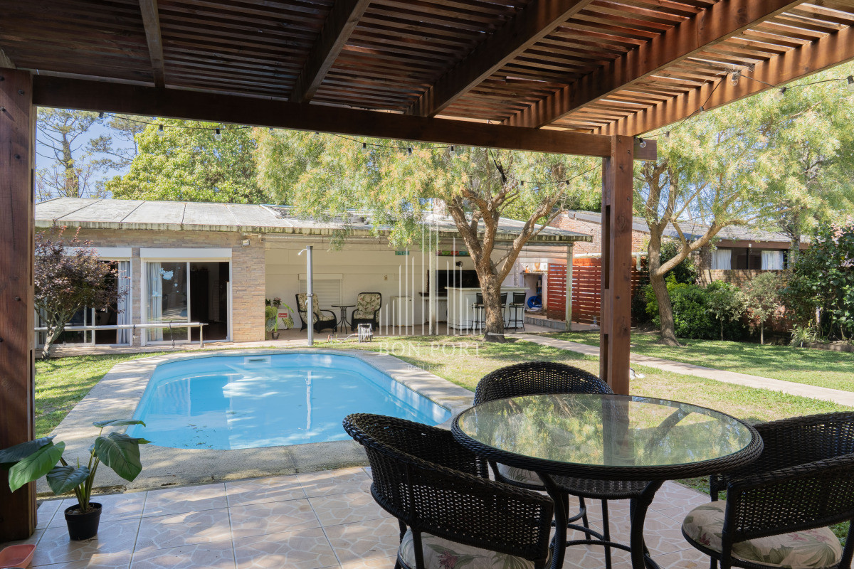 Casa ID.239 - Casa de 3 dormitorios en Venta en San Rafael Punta del Este