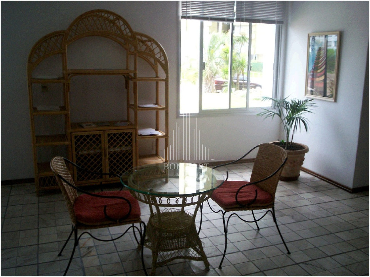 Apartamento ID.179 - Venta de apartamento de dos dormitorios en Punta del Este