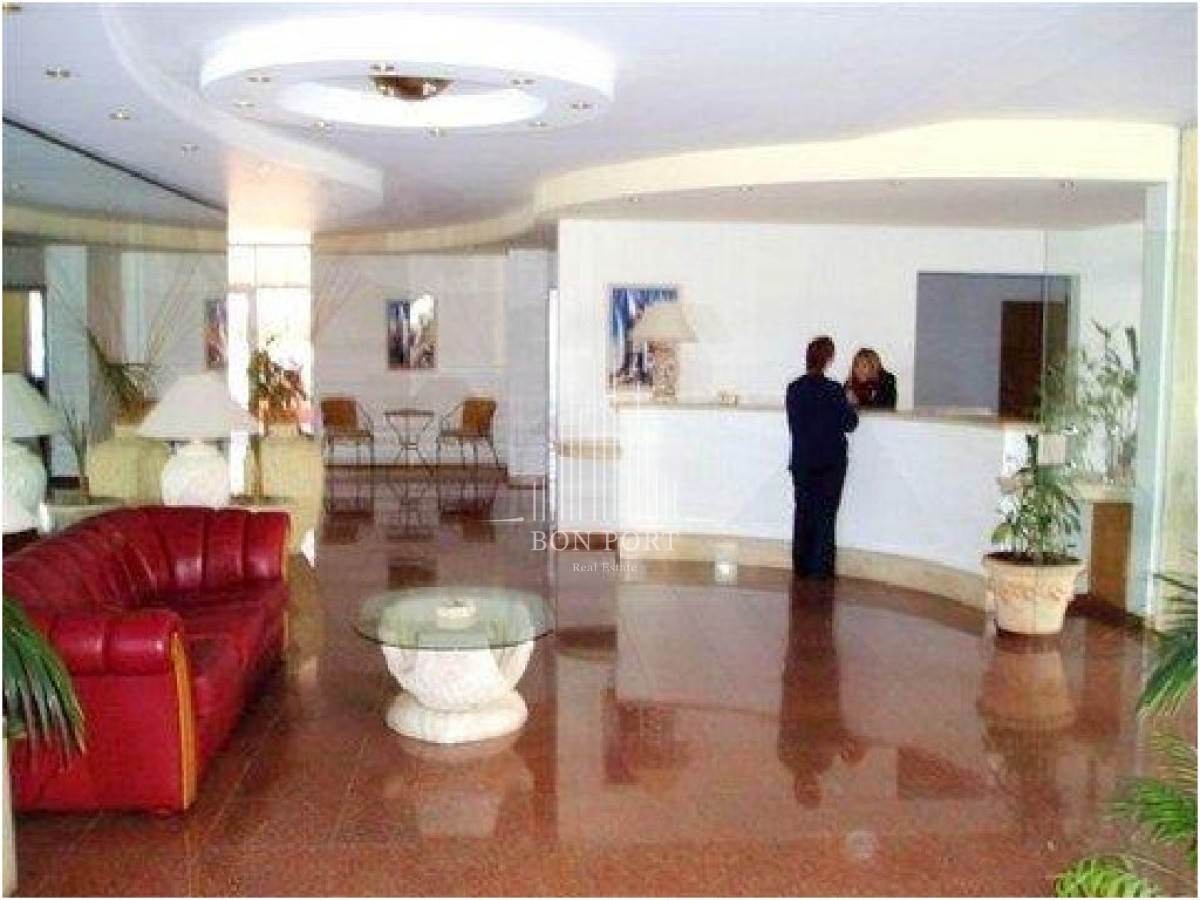 Apartamento ID.179 - Venta de apartamento de dos dormitorios en Punta del Este