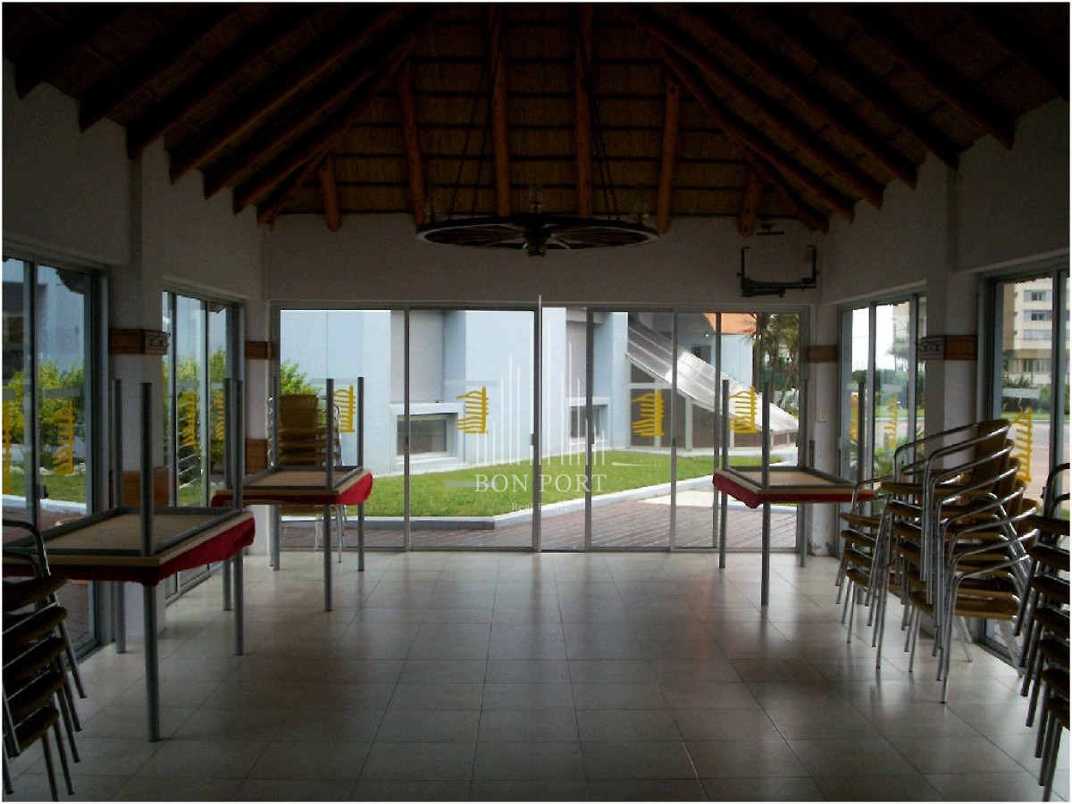 Apartamento ID.179 - Venta de apartamento de dos dormitorios en Punta del Este