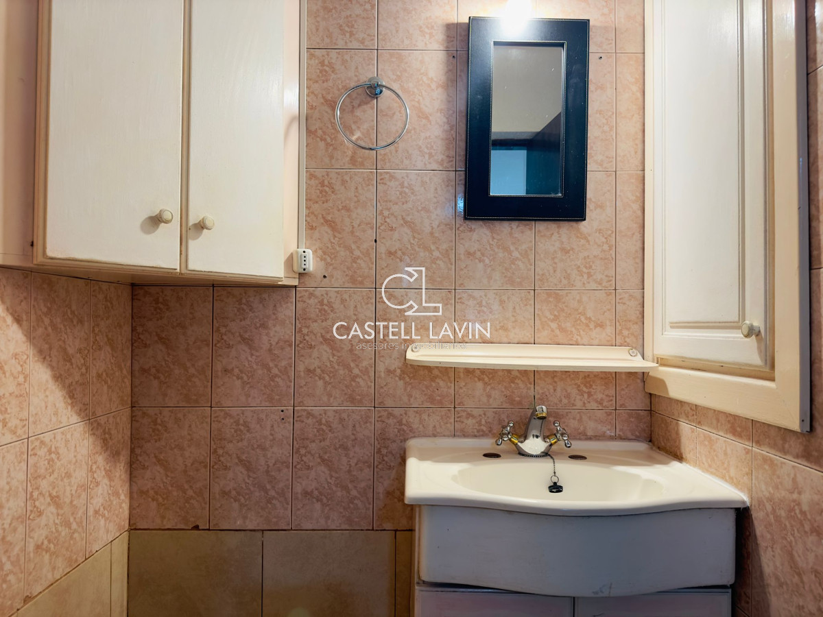 Apartamento ID.160 -  Apartamento en venta  y Alquiler Anual, Excelente ubicación, 1 dormitorio, garage.