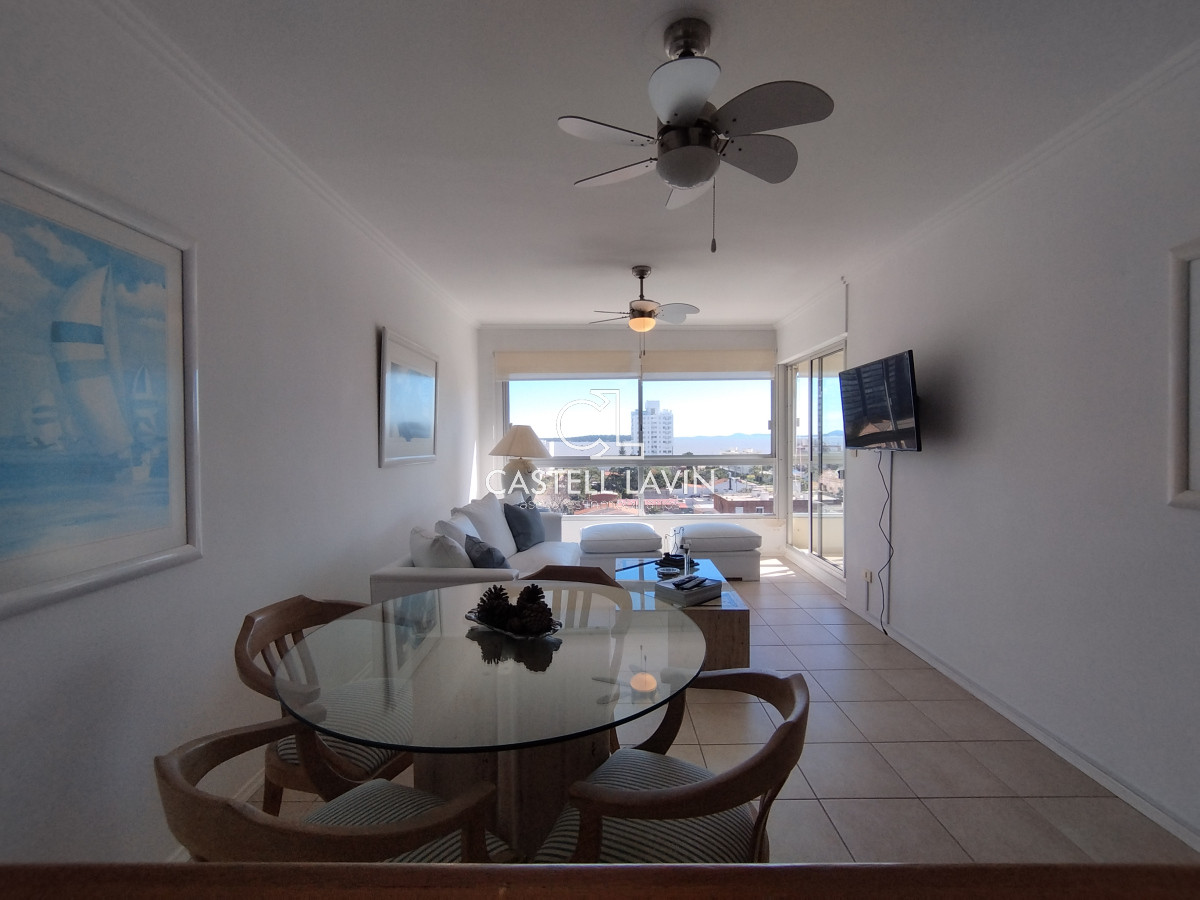Apartamento ID.258 - Apartamento 2 Dormitorios con Servicios Playa Brava Punta del Este