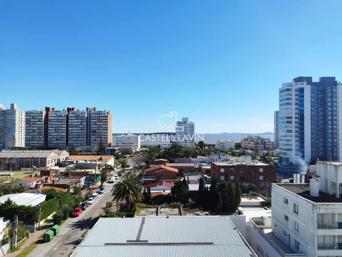 Apartamento ID.258 - Apartamento 2 Dormitorios con Servicios Playa Brava Punta del Este