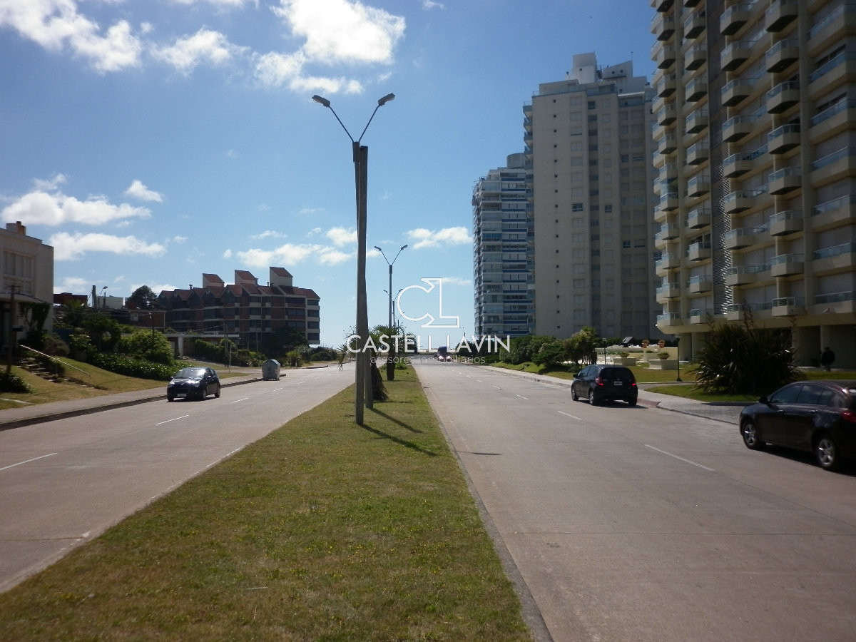 Apartamento ID.259 - Venta Apartamento 2 Dormitorios Playa Brava Punta del Este