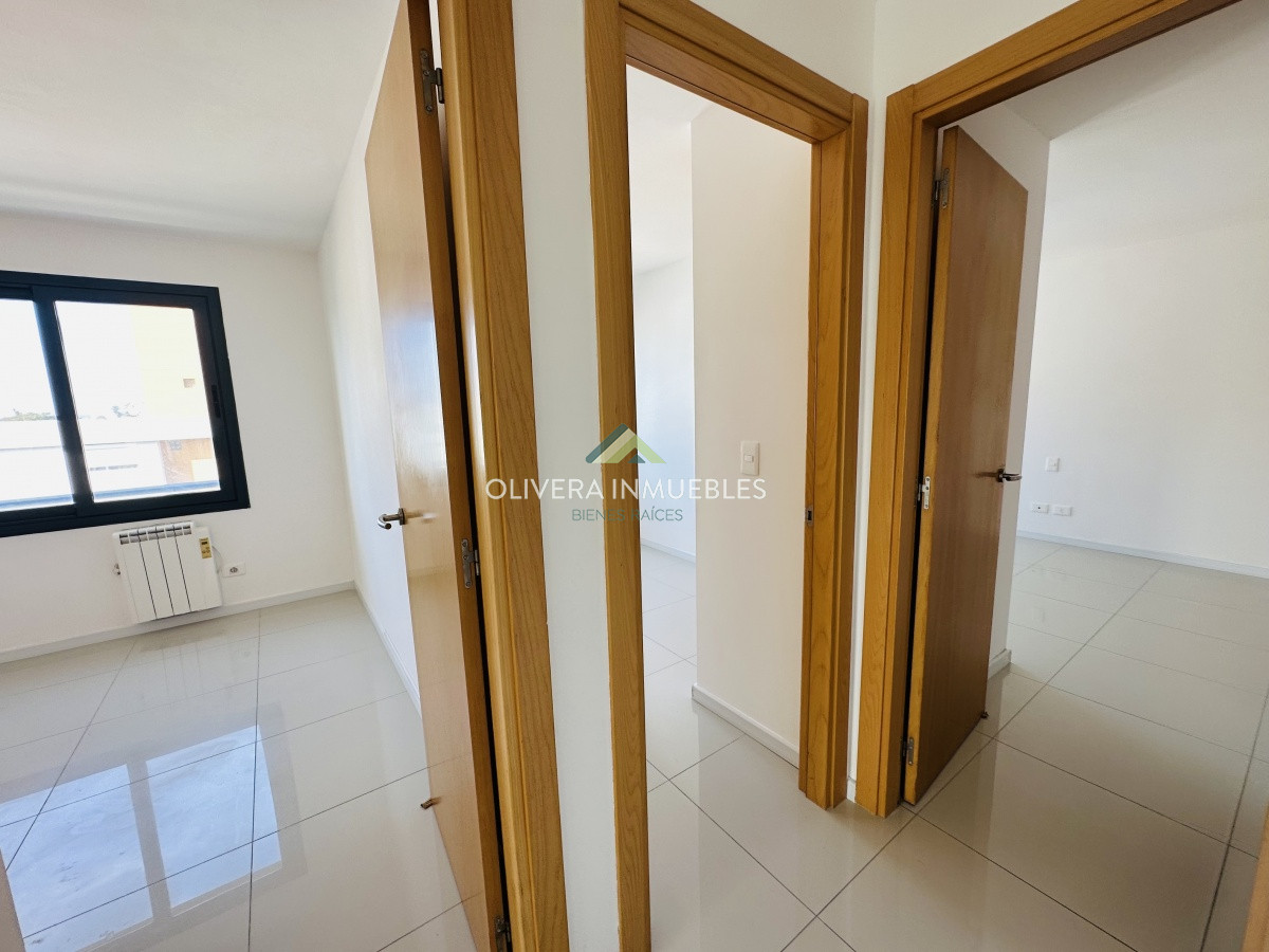 Apartamento ID.12437 - Apartamento en VENTA, 3 dormitorios, Maldonado, Uruguay