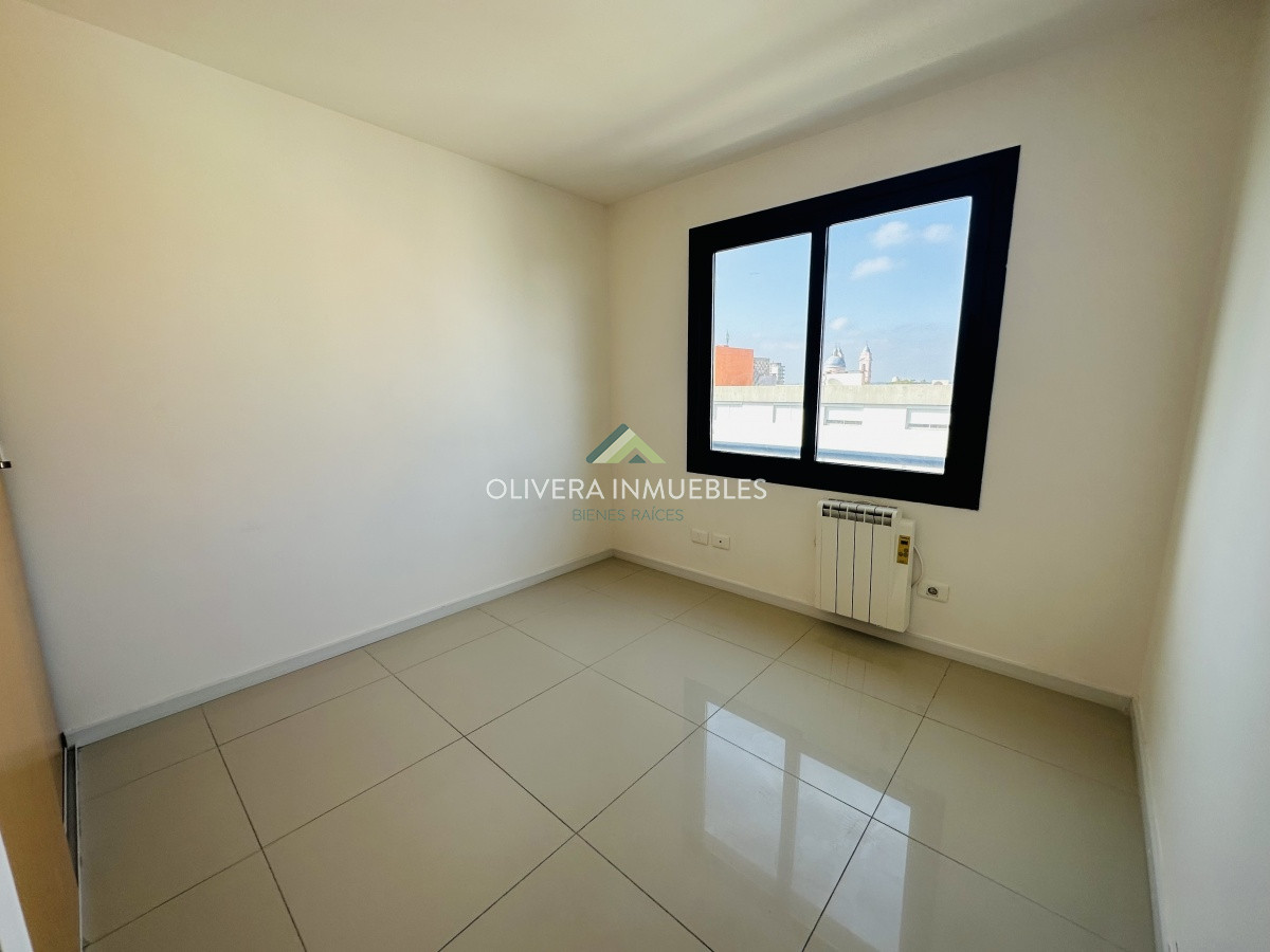 Apartamento ID.12437 - Apartamento en VENTA, 3 dormitorios, Maldonado, Uruguay