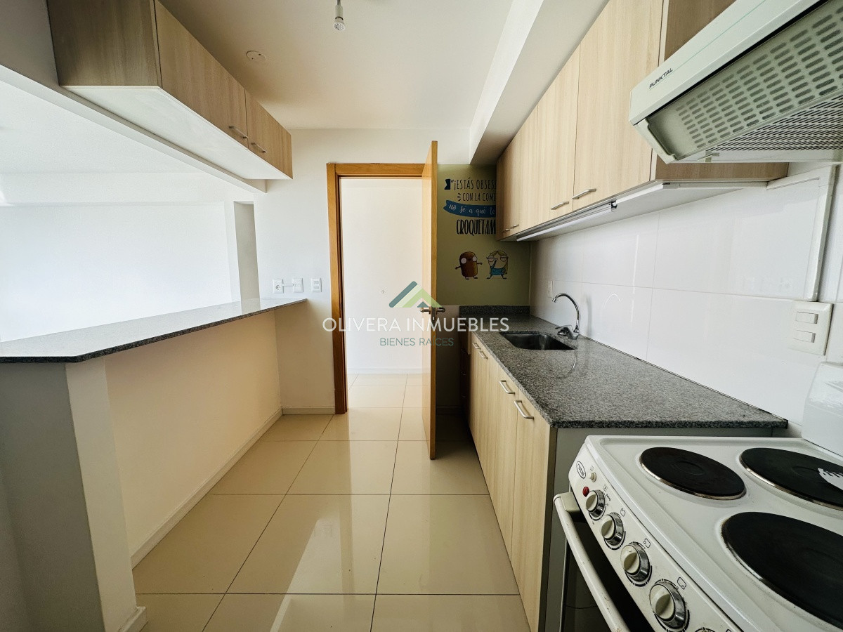 Apartamento ID.12437 - Apartamento en VENTA, 3 dormitorios, Maldonado, Uruguay