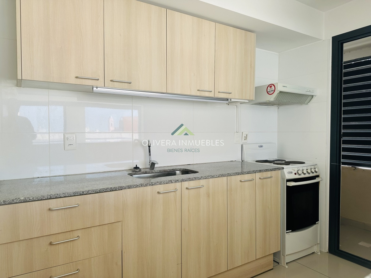 Apartamento ID.12437 - Apartamento en VENTA, 3 dormitorios, Maldonado, Uruguay