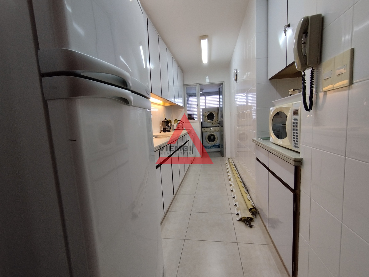 Apartamento ID.211 - Apartamento en venta frente a playa mansa
