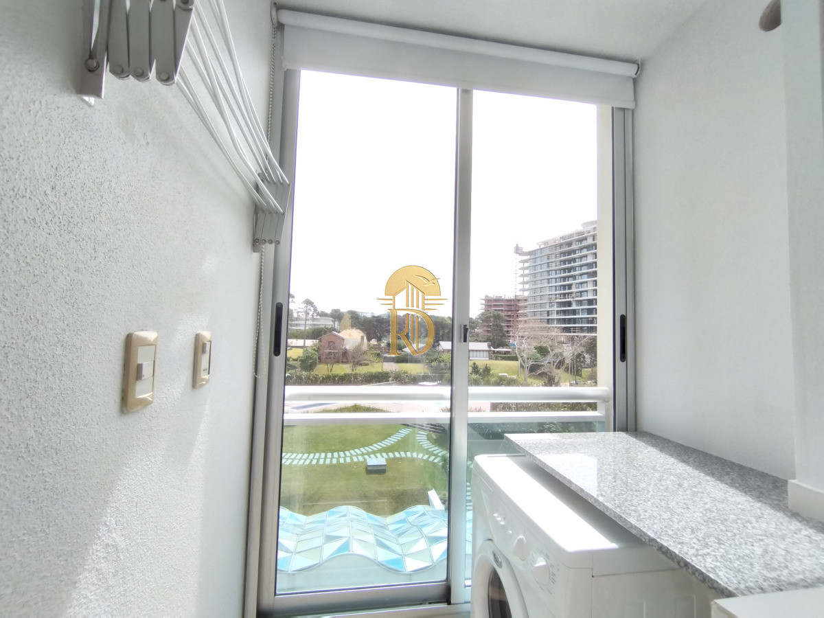 Alquiler y venta de apartamento de 3 dormitorios en Punta del Este -id-565-19