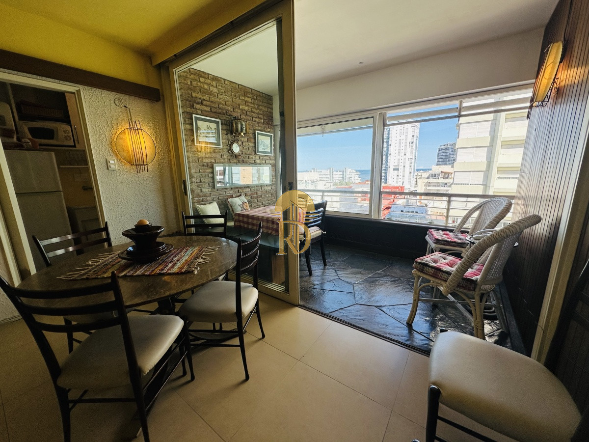 Venta de apartamento de dos dormitorios en Punta del Este -id-445