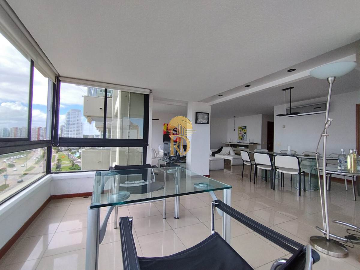 apartamento en venta sobre playa mansa -id-152-6