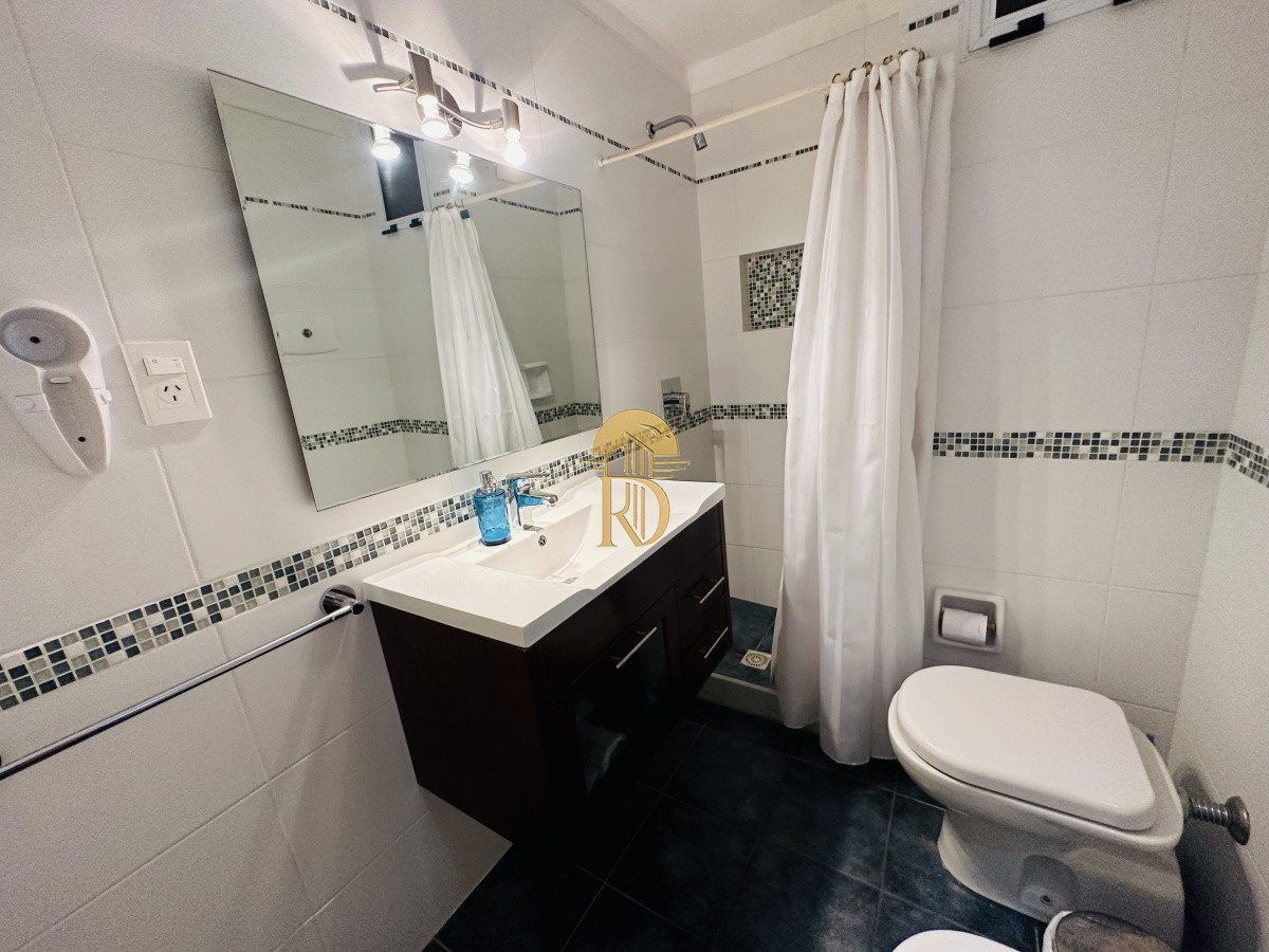 Venta de apartamento de dos dormitorios en Punta del Este -id-445