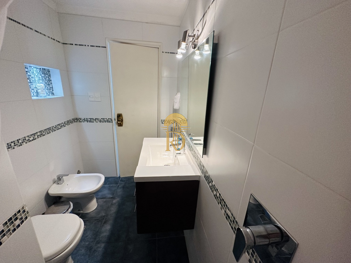 Venta de apartamento de dos dormitorios en Punta del Este -id-445