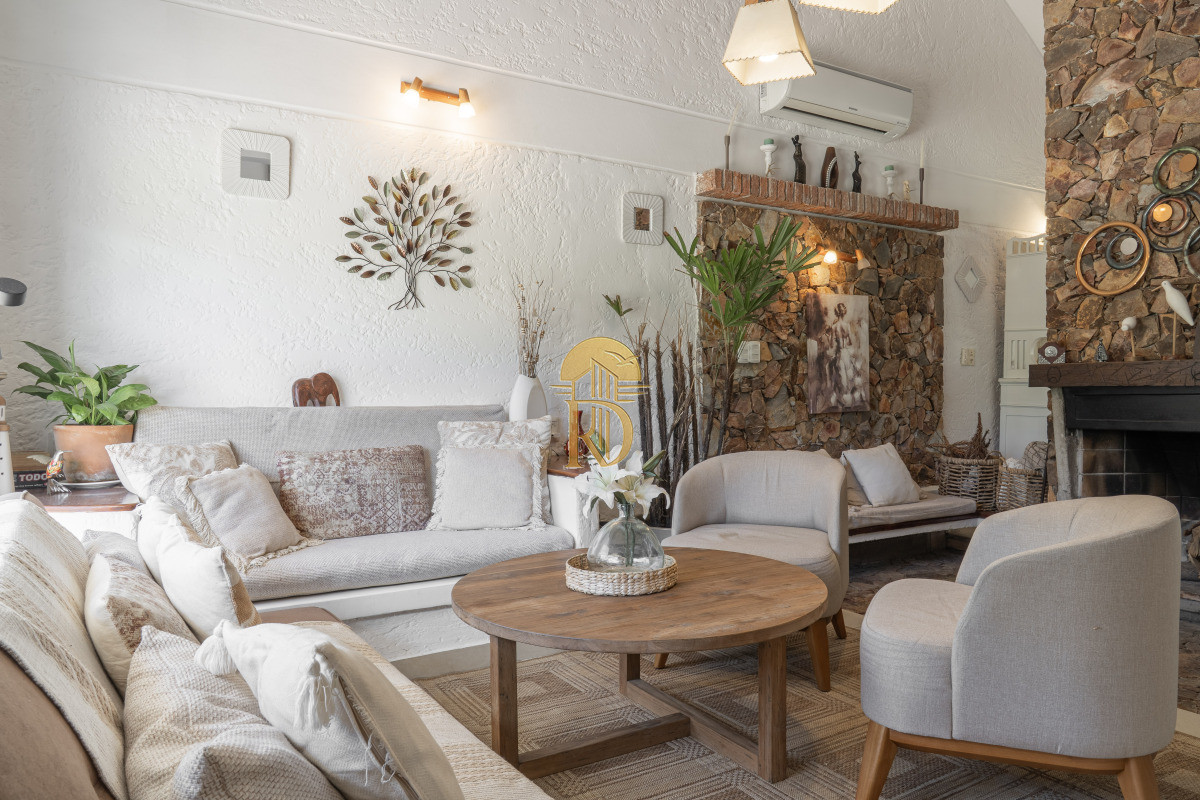 Casa de 3 dormitorios en Venta en San Rafael Punta del Este -id-959