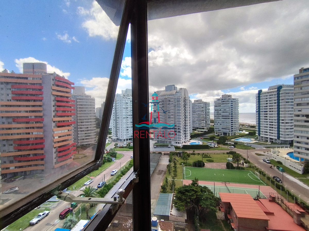 Apartamento ID.521 - venta de apartamento sobre playa brava