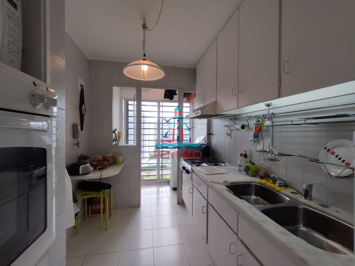 Apartamento ID.521 - venta de apartamento sobre playa brava