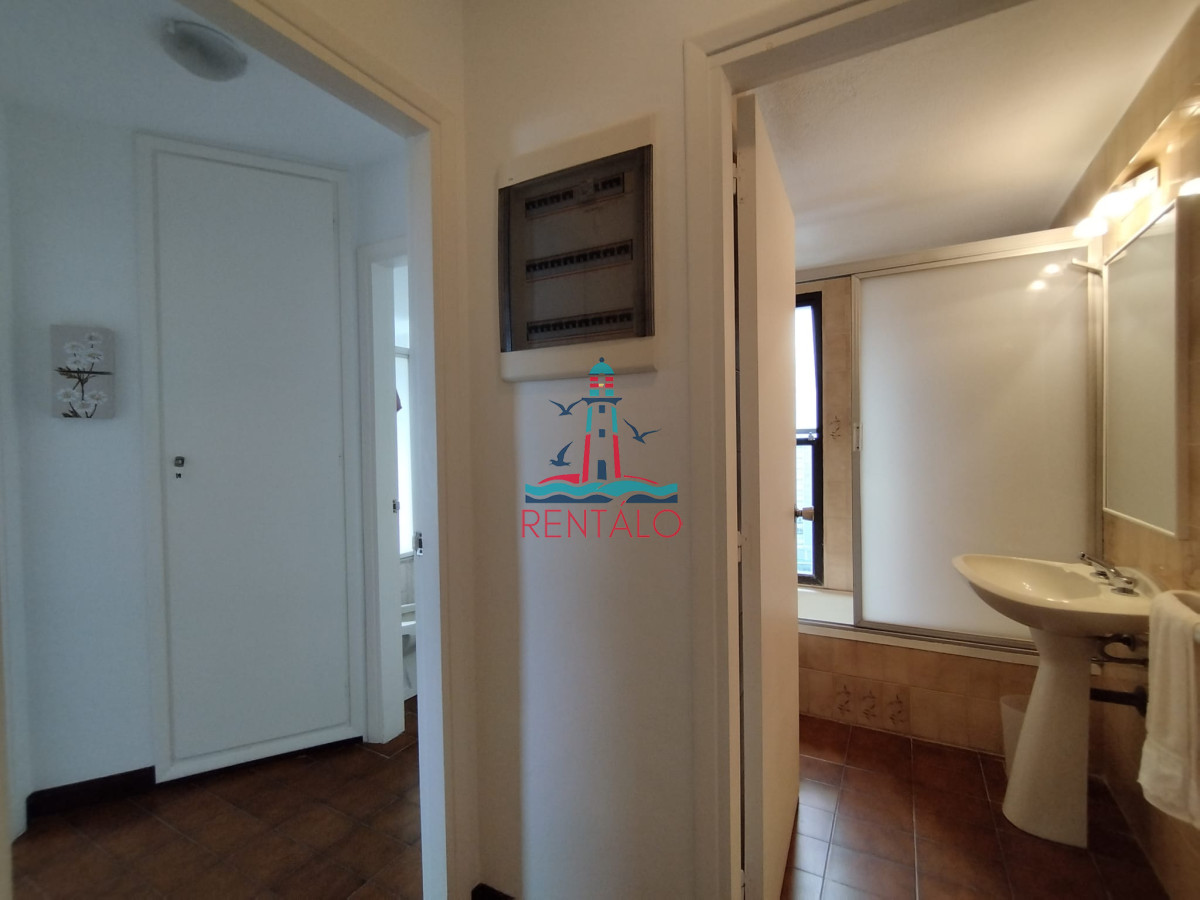 Apartamento ID.521 - venta de apartamento sobre playa brava