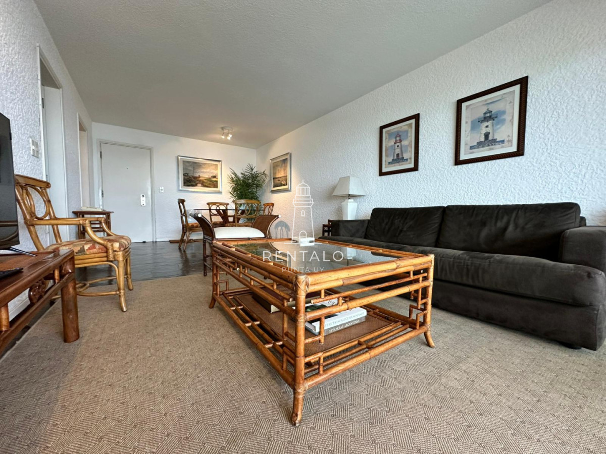 Apartamento ID.938 - Apartamento en venta de 2 dormitorios en punta del este