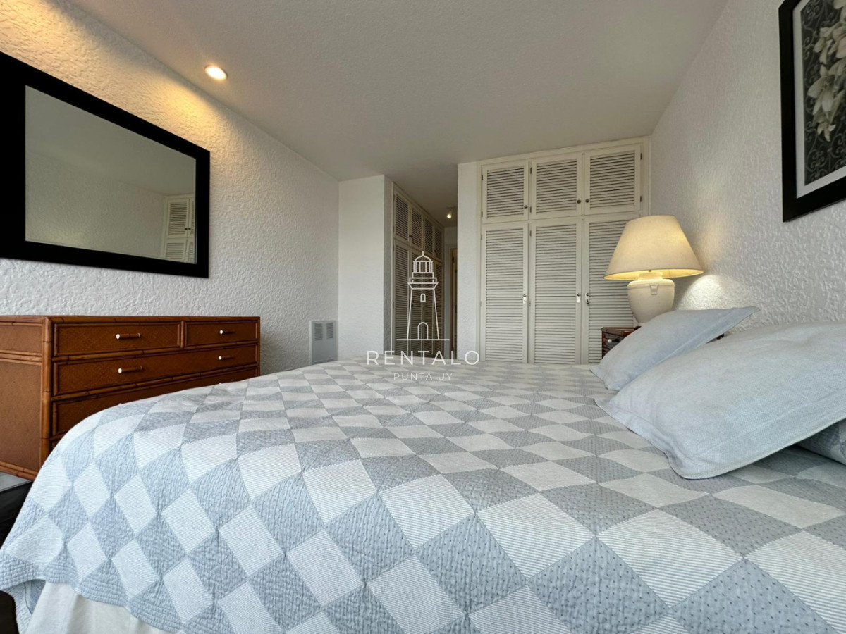 Apartamento ID.938 - Apartamento en venta de 2 dormitorios en punta del este