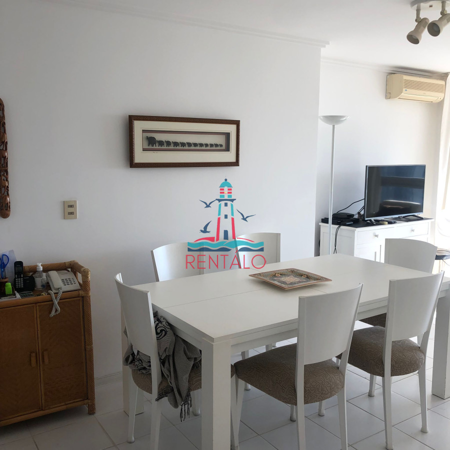 Apartamento ID.520 - Venta de apartamento de 3 dormitorios en Punta del Este