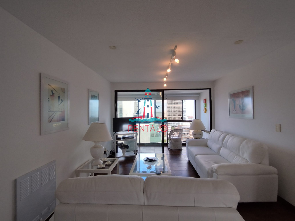 Apartamento ID.521 - venta de apartamento sobre playa brava