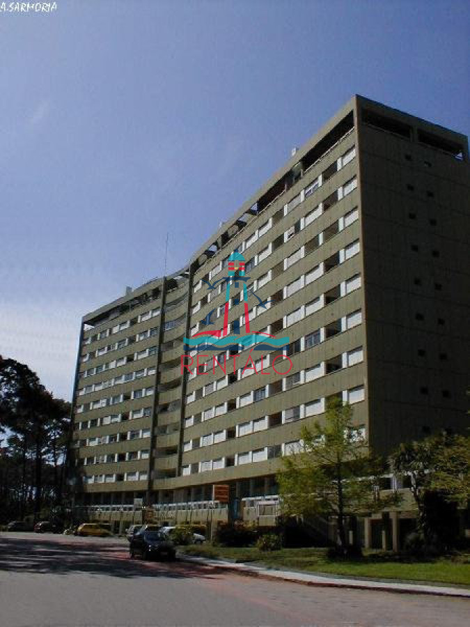 Apartamento ID.394 - Alquiler y venta de apartamento de dos dormitorios en Punta del Este