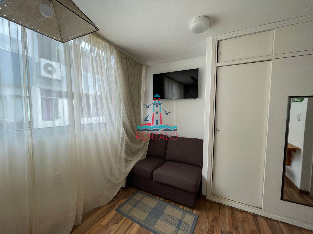 Apartamento ID.821 - Monoambiente en venta y alquiler en Gorlero, Peninsula, Punta Del Este.