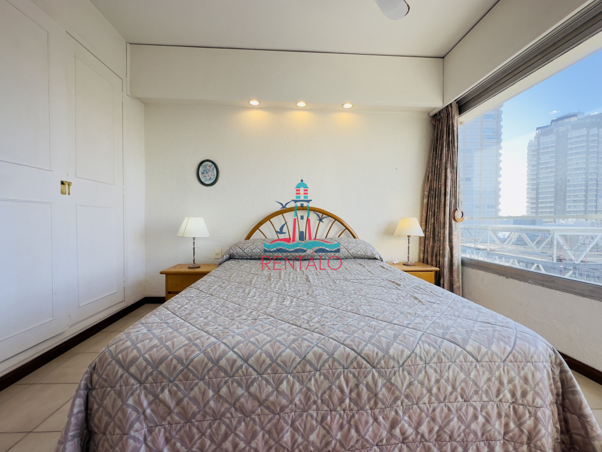 Apartamento ID.395 - Apartamento en venta, dos dormitorios, 2 baños, peninsula.