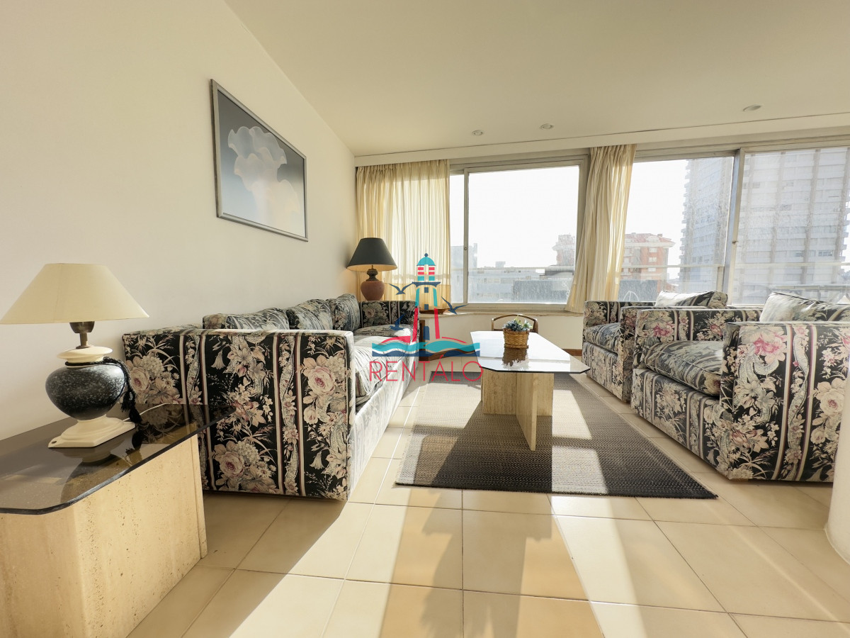 Apartamento ID.395 - Apartamento en venta, dos dormitorios, 2 baños, peninsula.