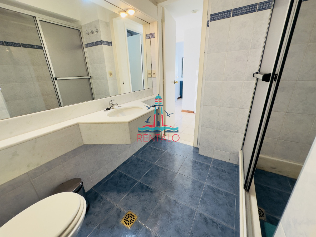 Apartamento ID.395 - Apartamento en venta, dos dormitorios, 2 baños, peninsula.