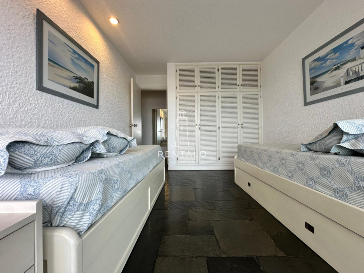 Apartamento ID.938 - Apartamento en venta de 2 dormitorios en punta del este