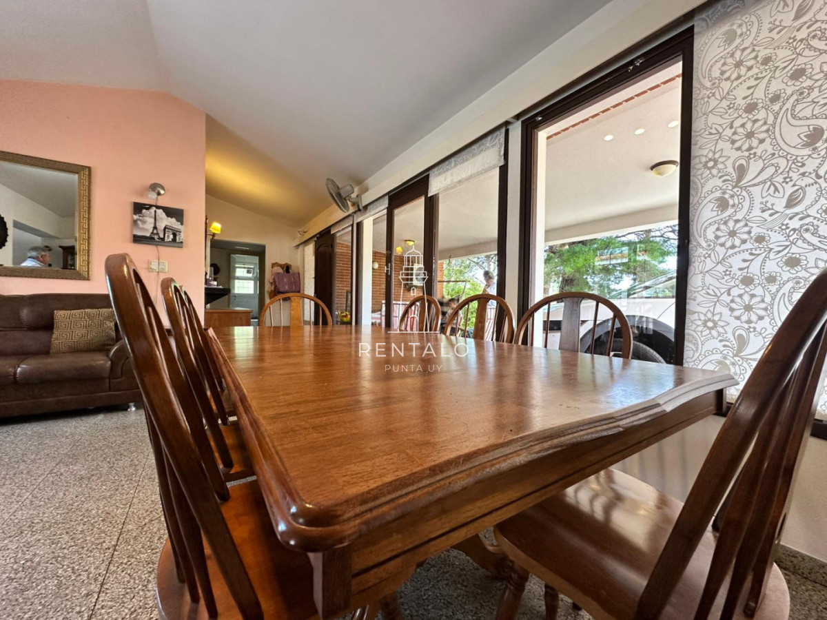 Casa ID.877 - Casa de 3 dormitorios en venta en playa mansa