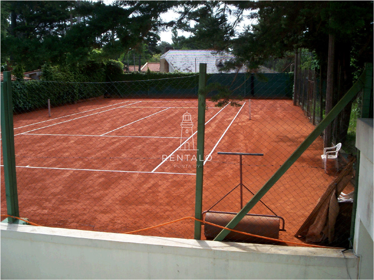 Apartamento ID.876 - Departamento en venta en Punta del Este