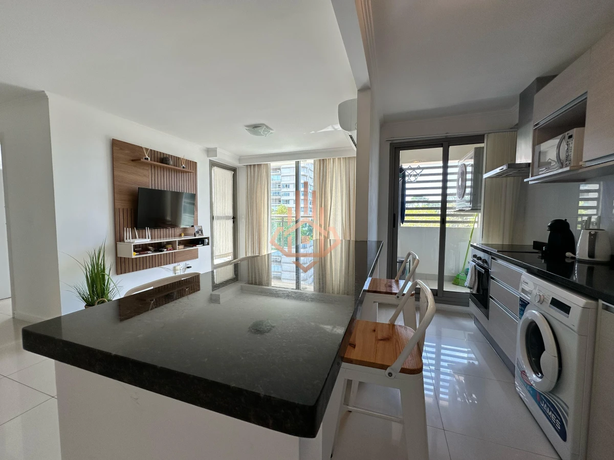 Venta de apartamento de 2 dormitorios en Place Lafayette - Punta del Este