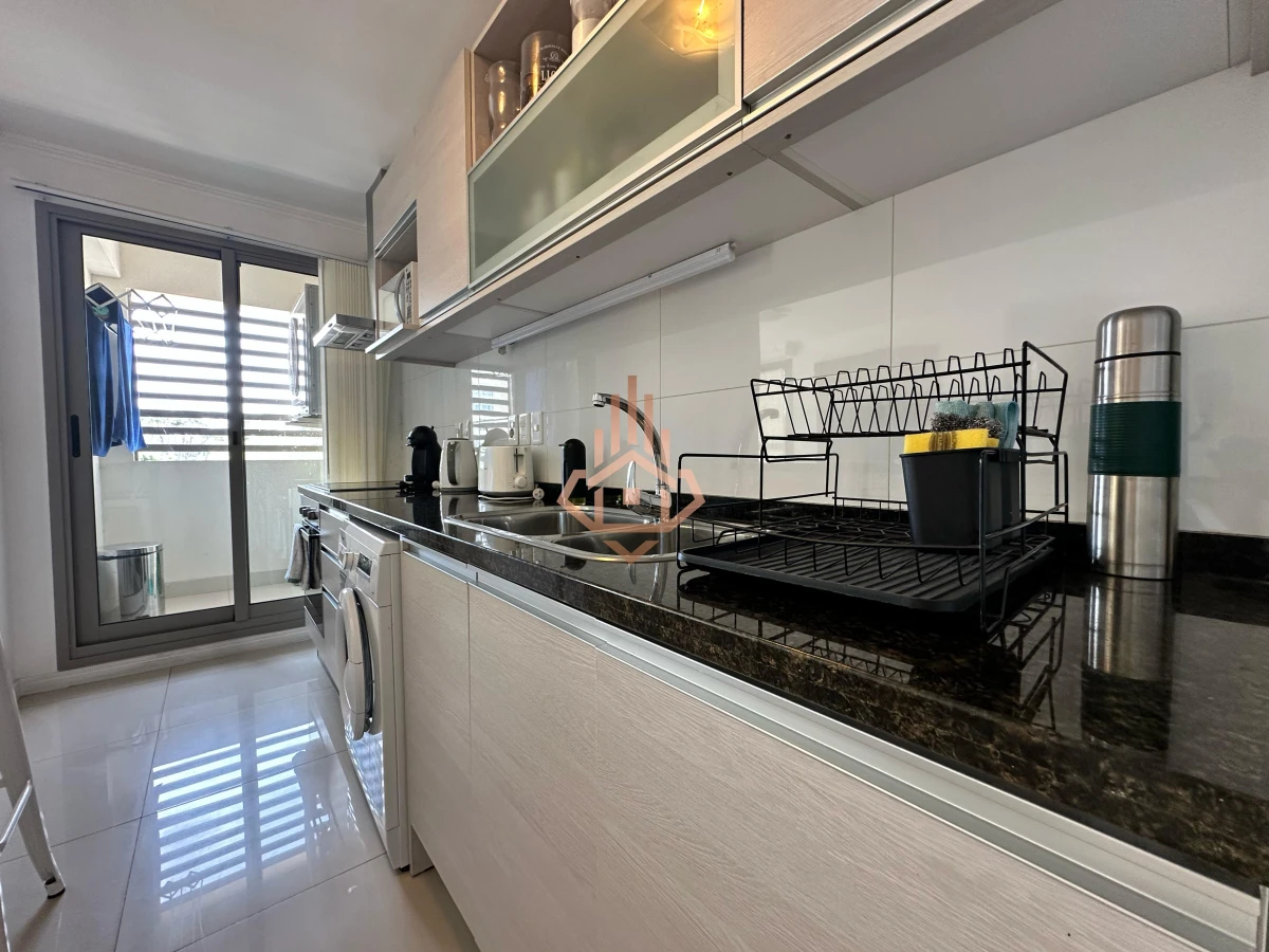 Venta de apartamento de 2 dormitorios en Place Lafayette - Punta del Este