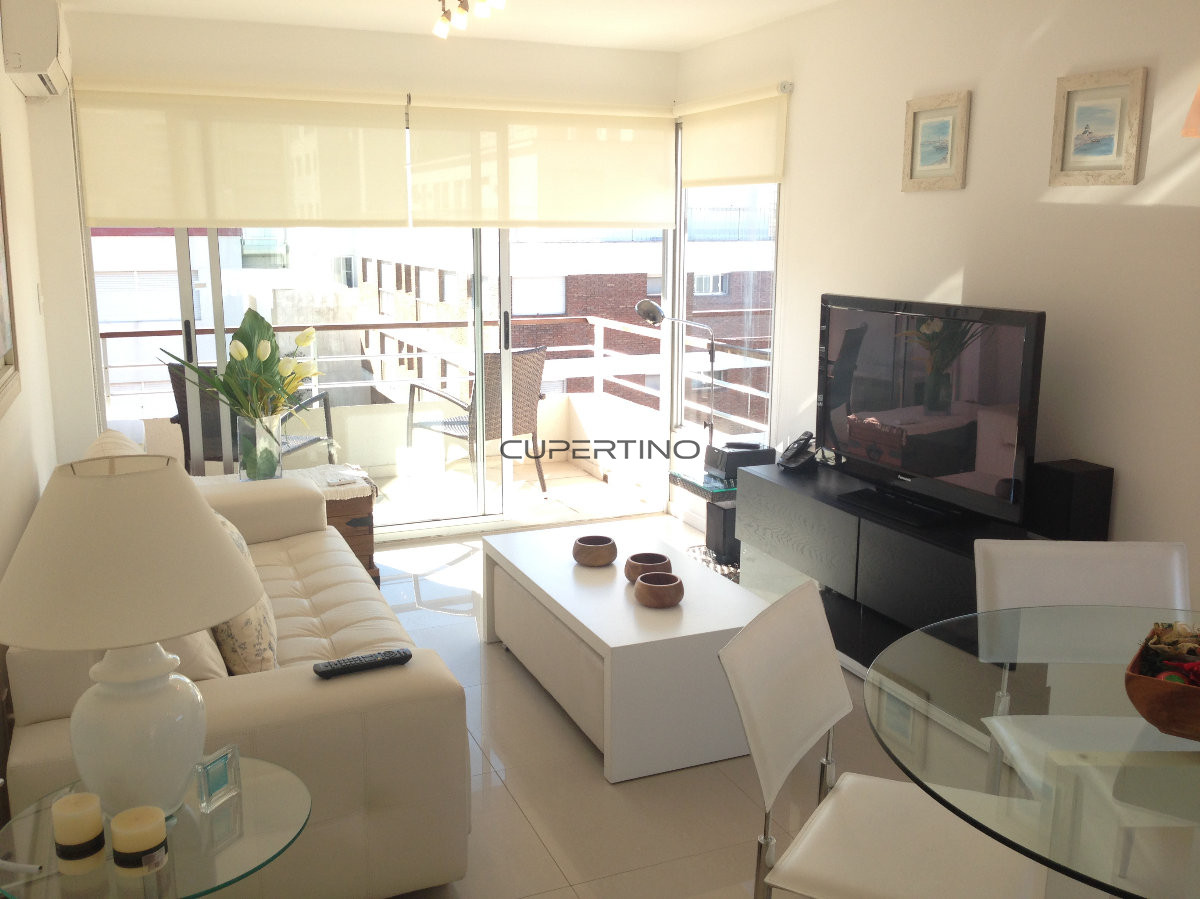 Apartamento ID.3550 - Apartamento en venta Punta del Este dos dormitorios 