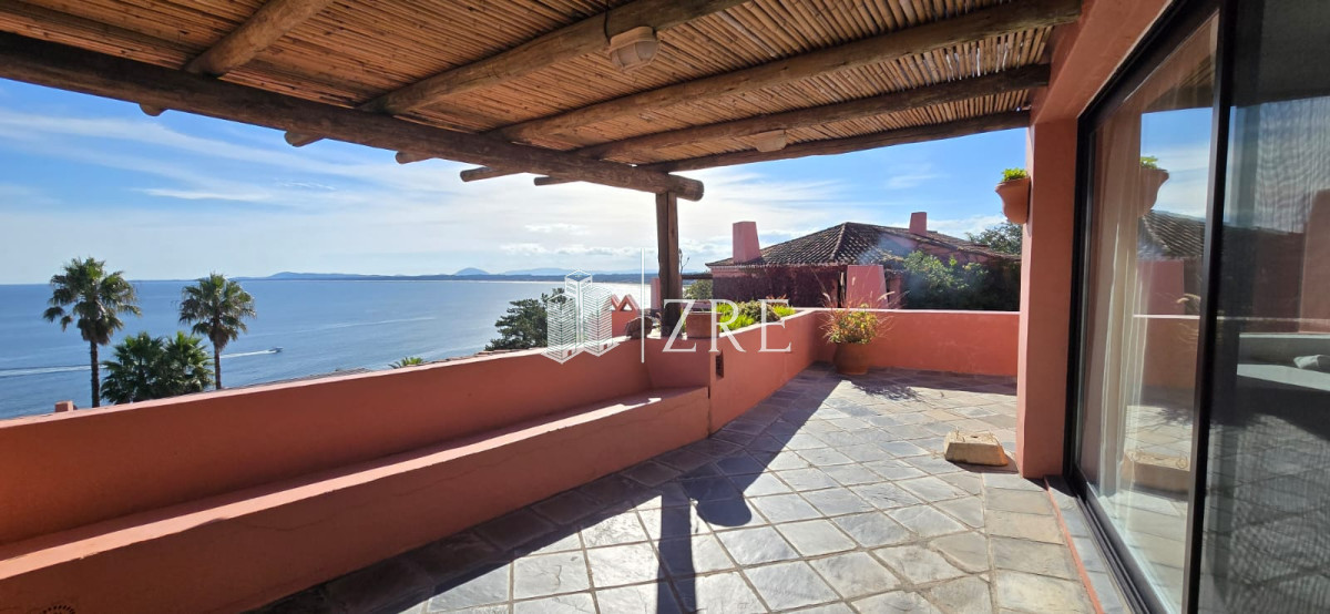 Apartamento ID.905 - Venta apartamento en Punta Ballena, espectacular vista con Parrillero propio