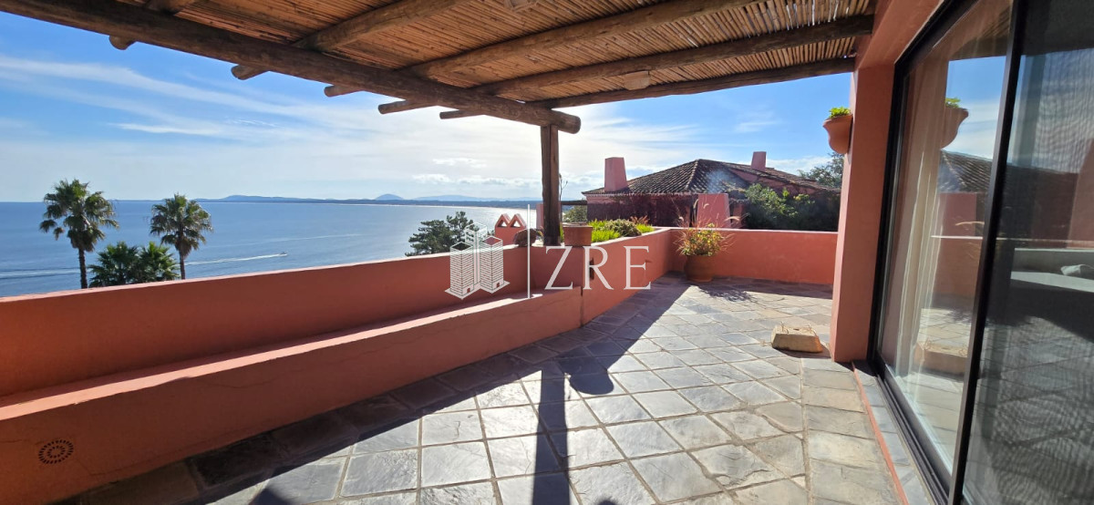 Apartamento ID.905 - Venta apartamento en Punta Ballena, espectacular vista con Parrillero propio