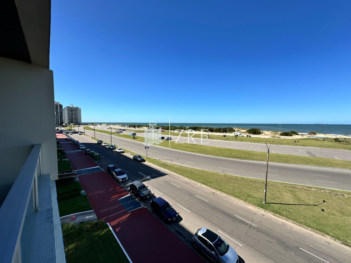 Apartamento ID.1263 - Apartamento venta alquiler, de 2 dormitorios  en Punta del Este