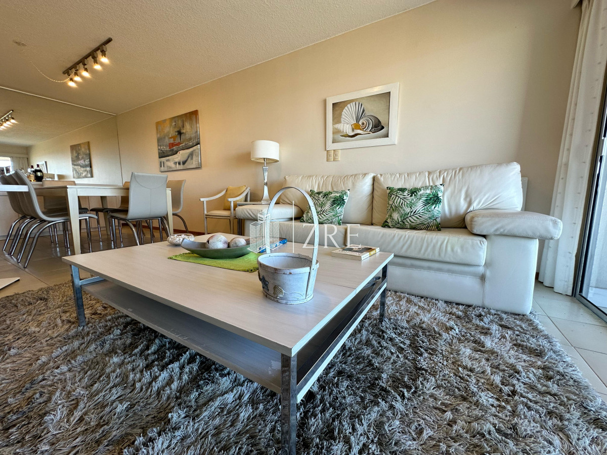 Apartamento ID.1263 - Apartamento venta alquiler, de 2 dormitorios  en Punta del Este