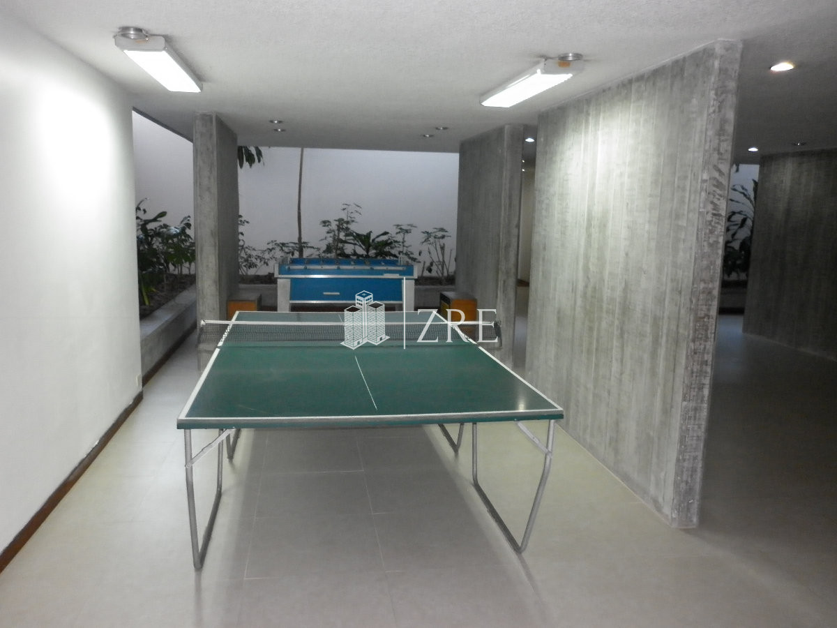 Apartamento ID.1165 - Apartamento reciclado, primera linea playa mansa, 3 dormitorios, 1 suite.