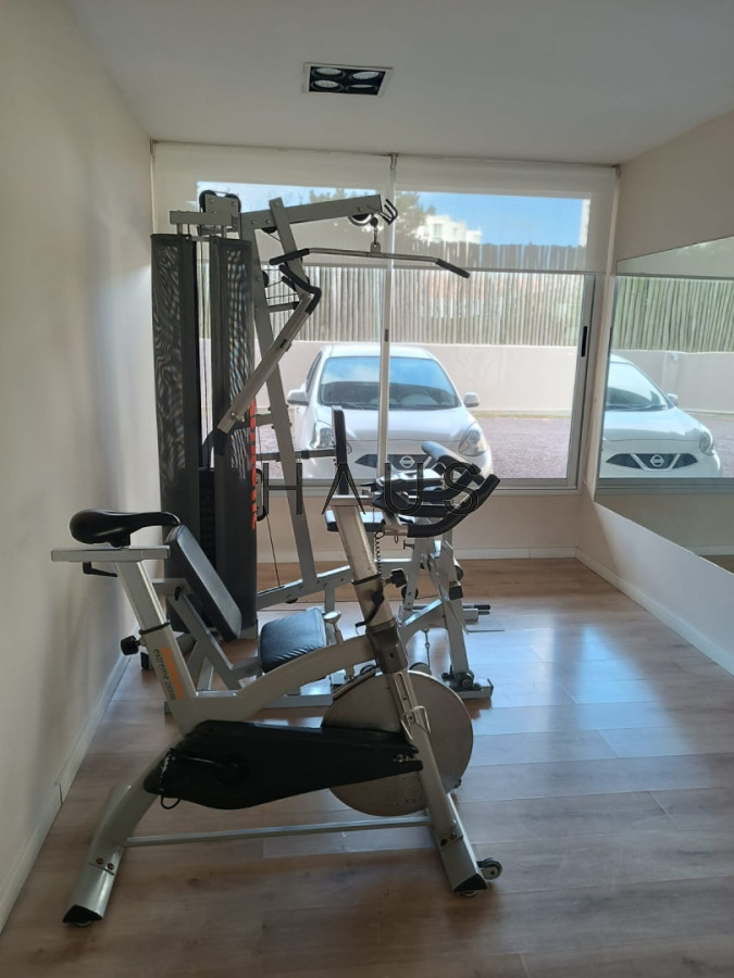 Apartamento ID.716 - Apartamento de dos dormitorios en venta en Punta del Este.-